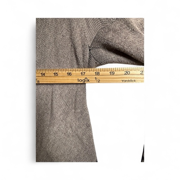 Staccato Women’s Western Tan and Black Geometric long sleeve Cardigan Size L - Picture 5 of 5